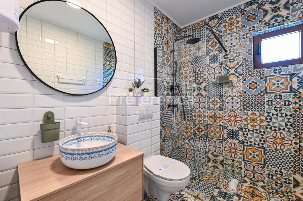 Dabovi stani, Novalja - vila s bazenom + zemljišče s projektom