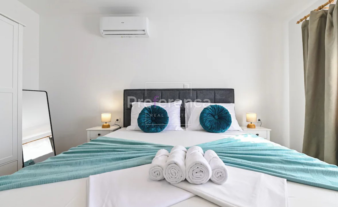 Dabovi stani, Novalja - vila s bazenom + zemljišče s projektom