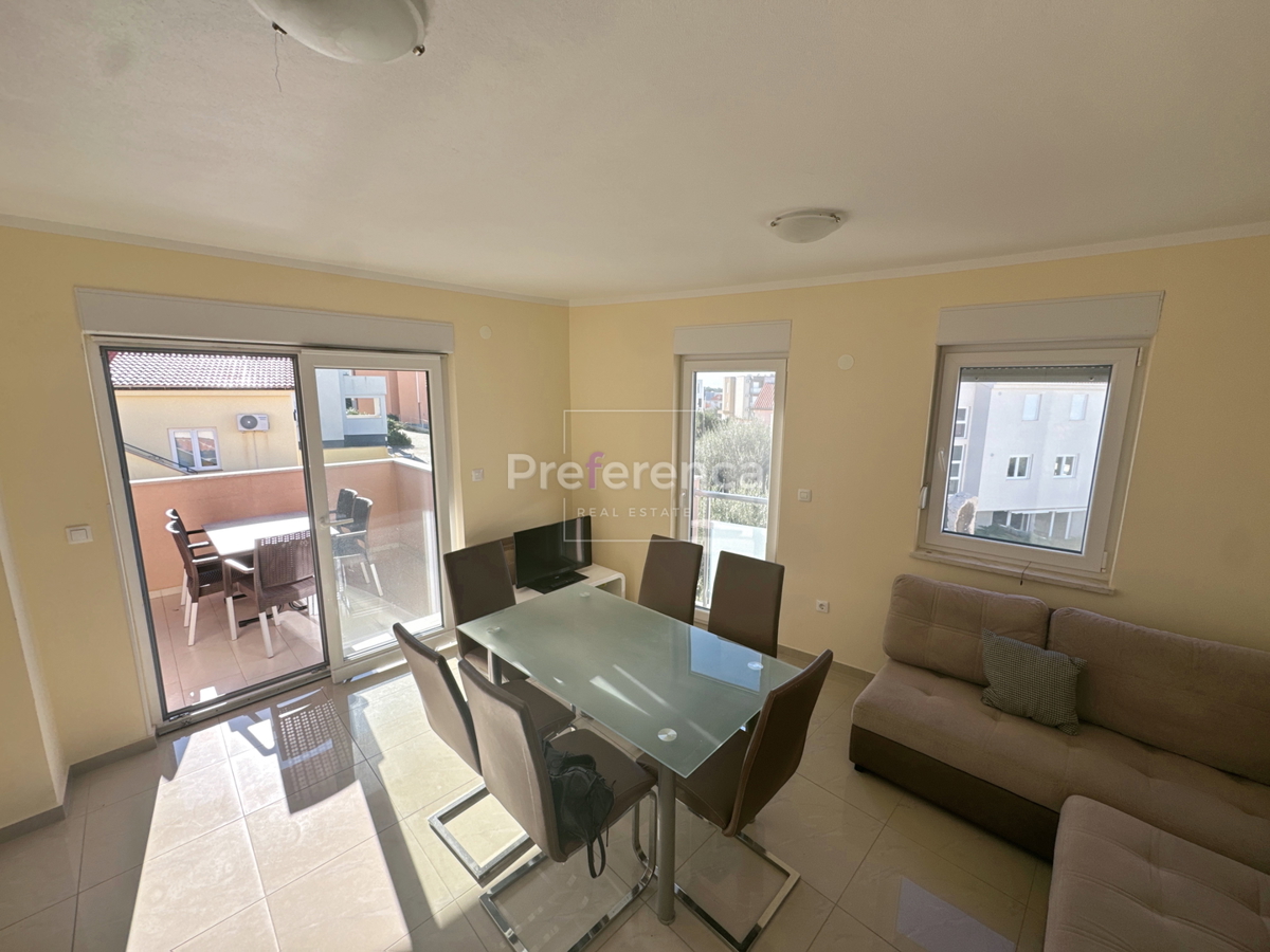 Novalja - dvosobno stanovanje v prvem nadstropju