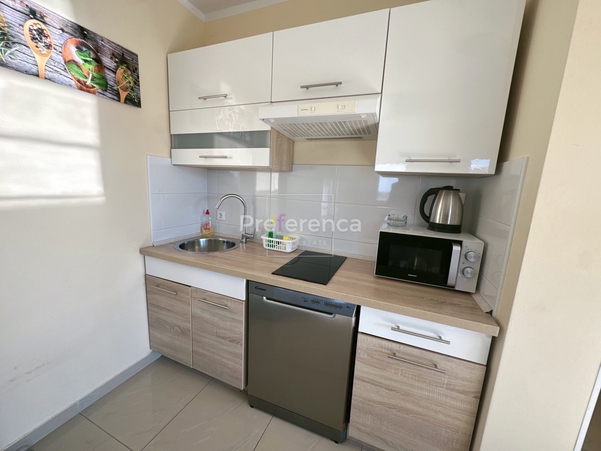 Novalja - dvosobno stanovanje v prvem nadstropju