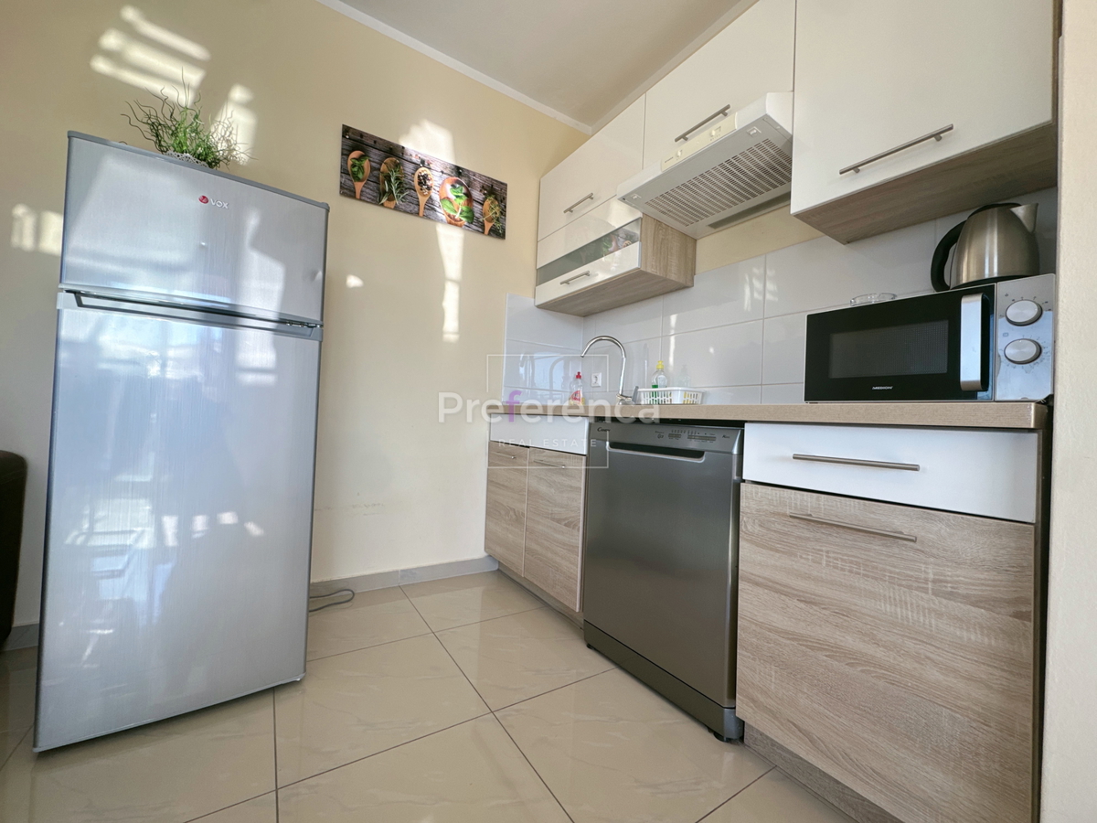 Novalja - dvosobno stanovanje v prvem nadstropju