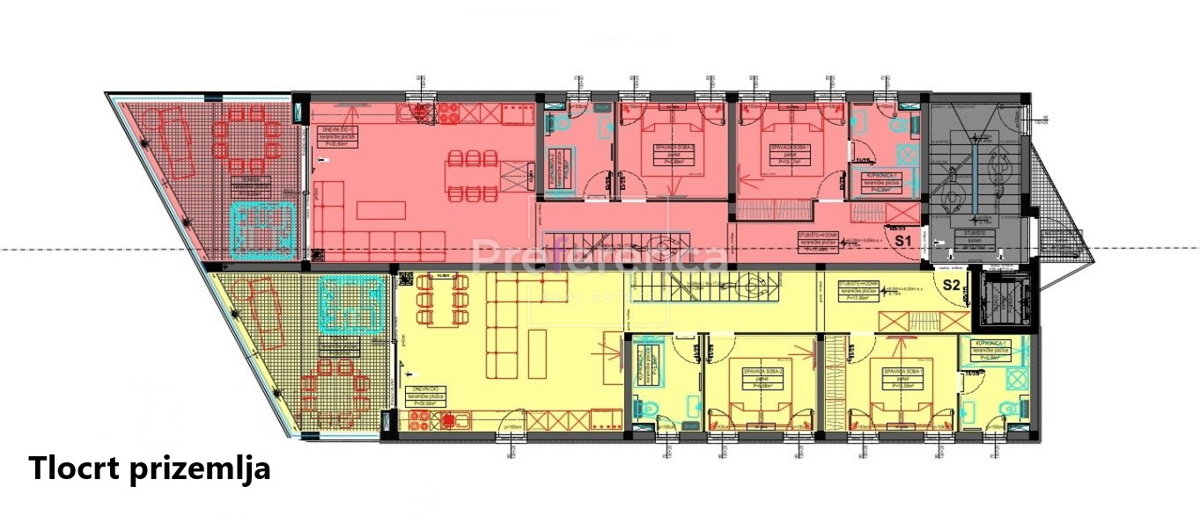 Mandre - dvonadstropno stanovanje z vrtom - PRVA VRSTA