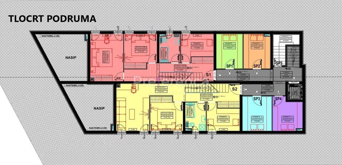 Mandre - dvonadstropno stanovanje z vrtom - PRVA VRSTA