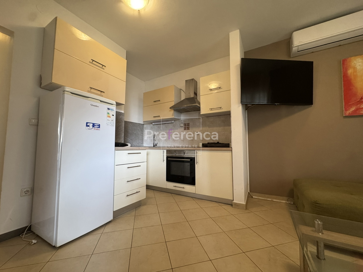 Novalja - dvosobno stanovanje v pritličju