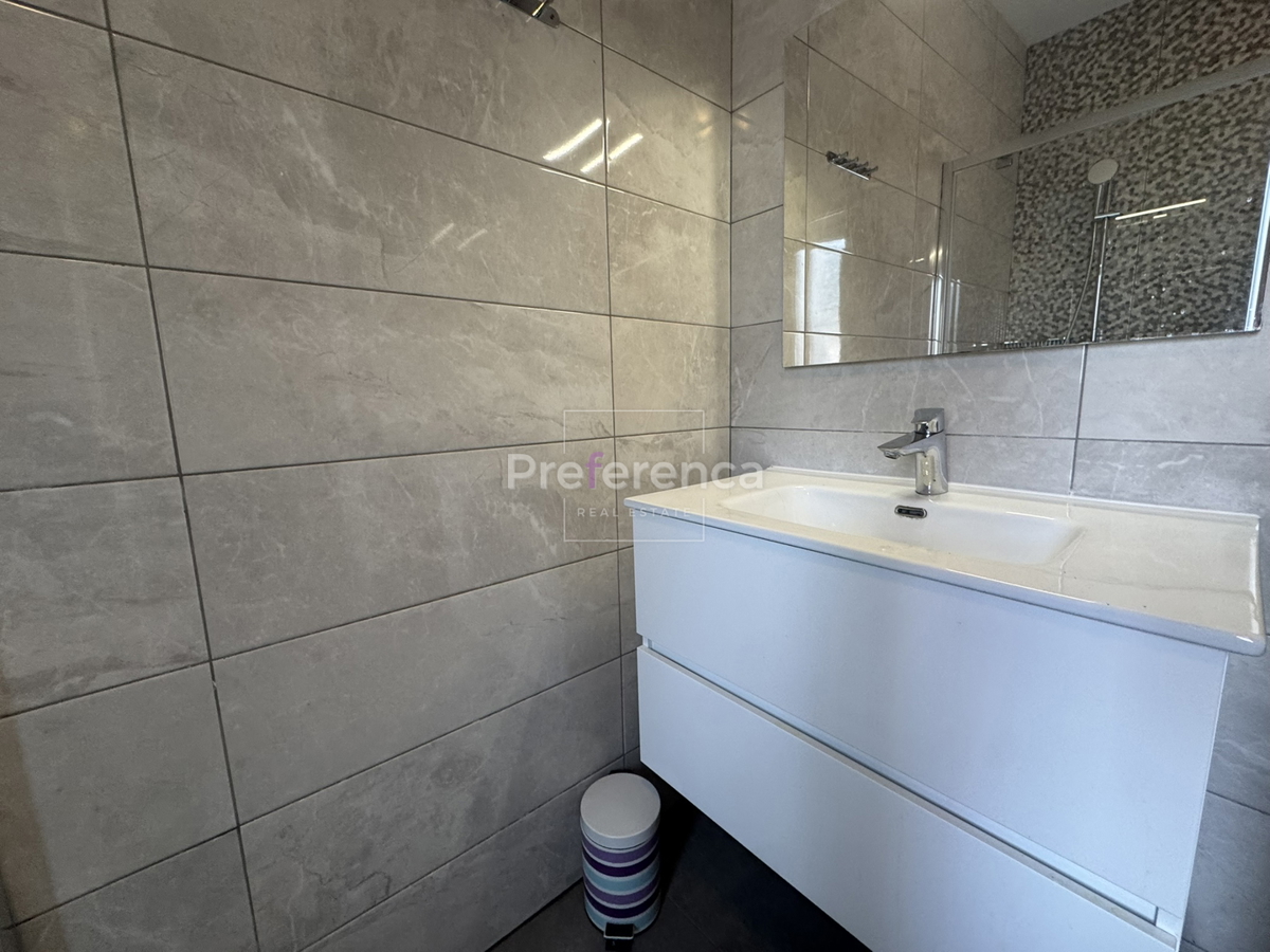 Novalja - dvosobno stanovanje v pritličju