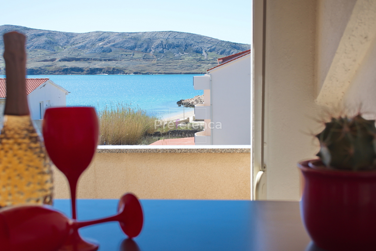 Zubovići - dvosobno stanovanje v bližini plaže