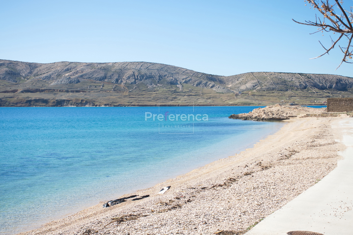 Zubovići - dvosobno stanovanje v bližini plaže