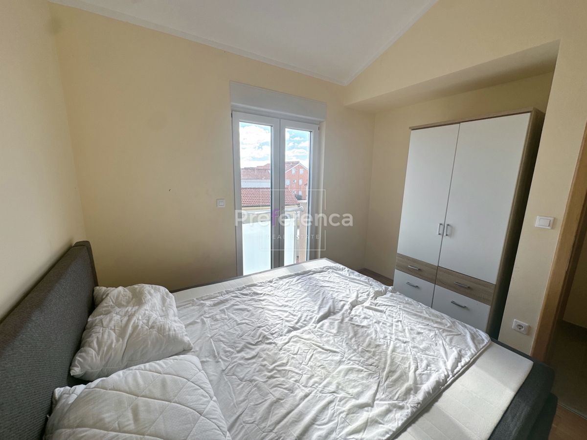 Novalja - dvosobno stanovanje v drugem nadstropju