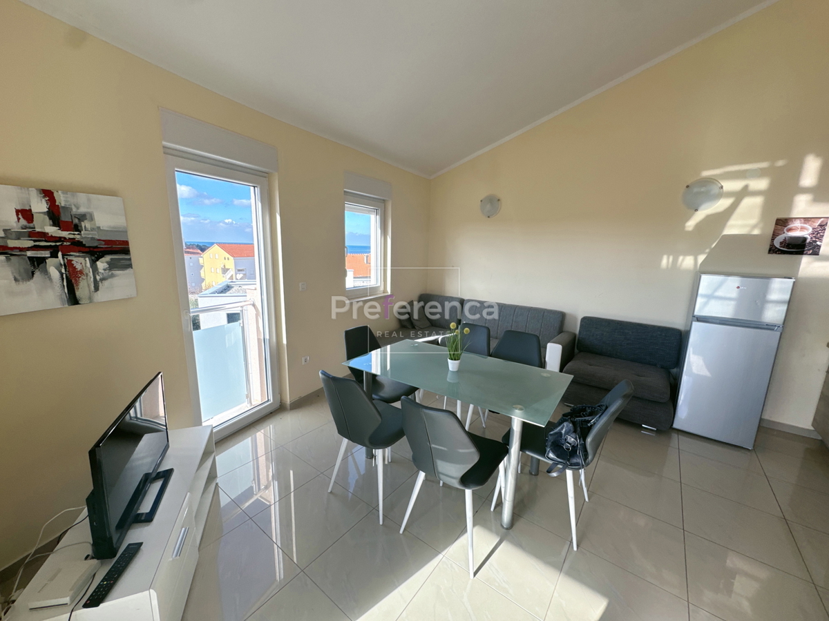 Novalja - dvosobno stanovanje v drugem nadstropju