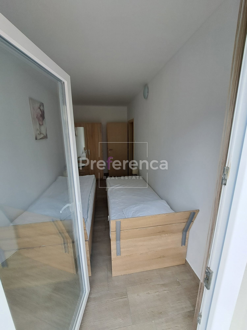 Novalja - dvosobno stanovanje v pritličju - LOKACIJA