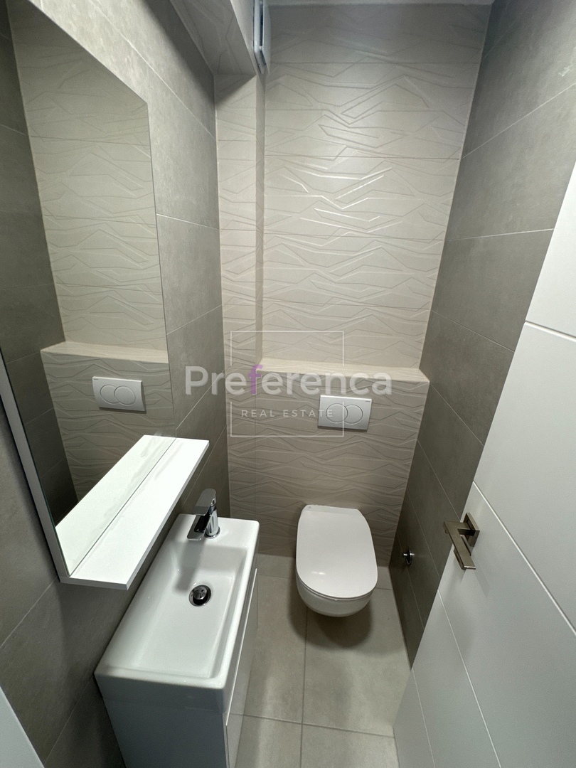 Novalja - dvosoban apartman PRVI KAT