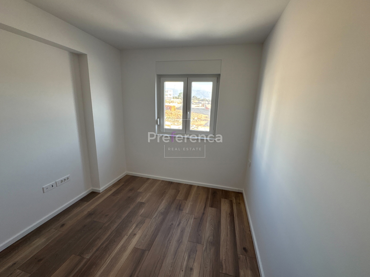 Novalja - dvosoban apartman PRVI KAT