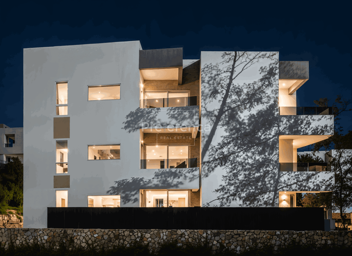 Novalja - dvoposteljno stanovanje v pritličju - blizu morja