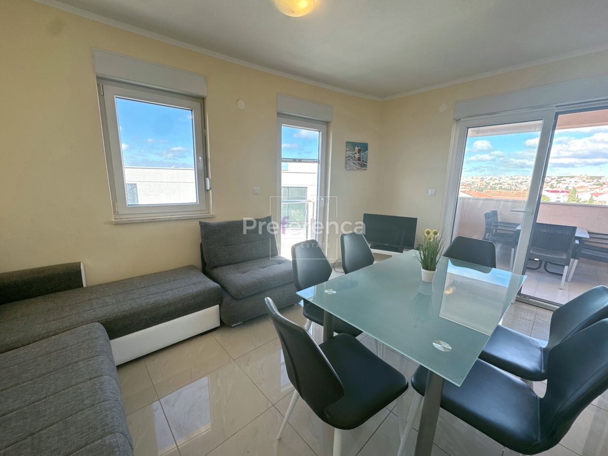 Novalja, mirna lokacija – dvosobno stanovanje v 1. nadstropju