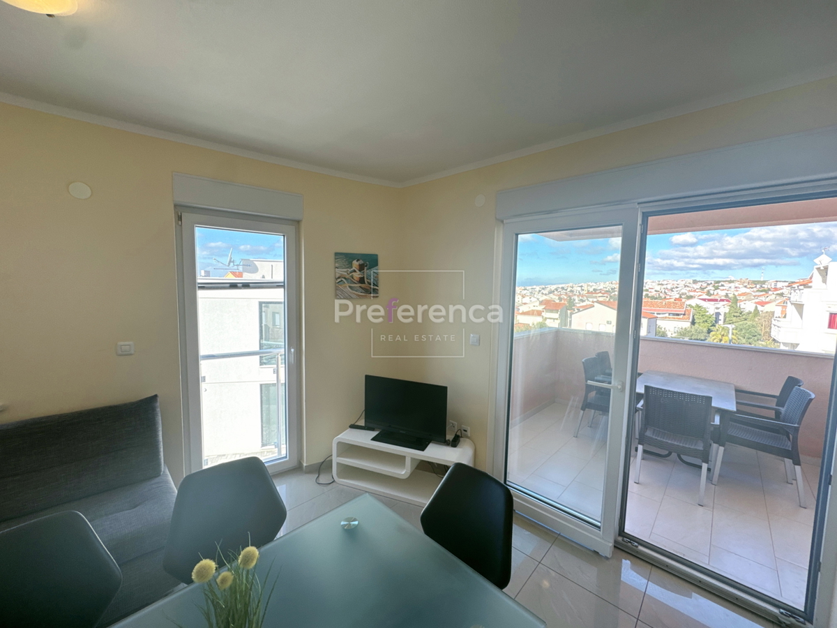 Novalja, mirna lokacija – dvosobno stanovanje v 1. nadstropju