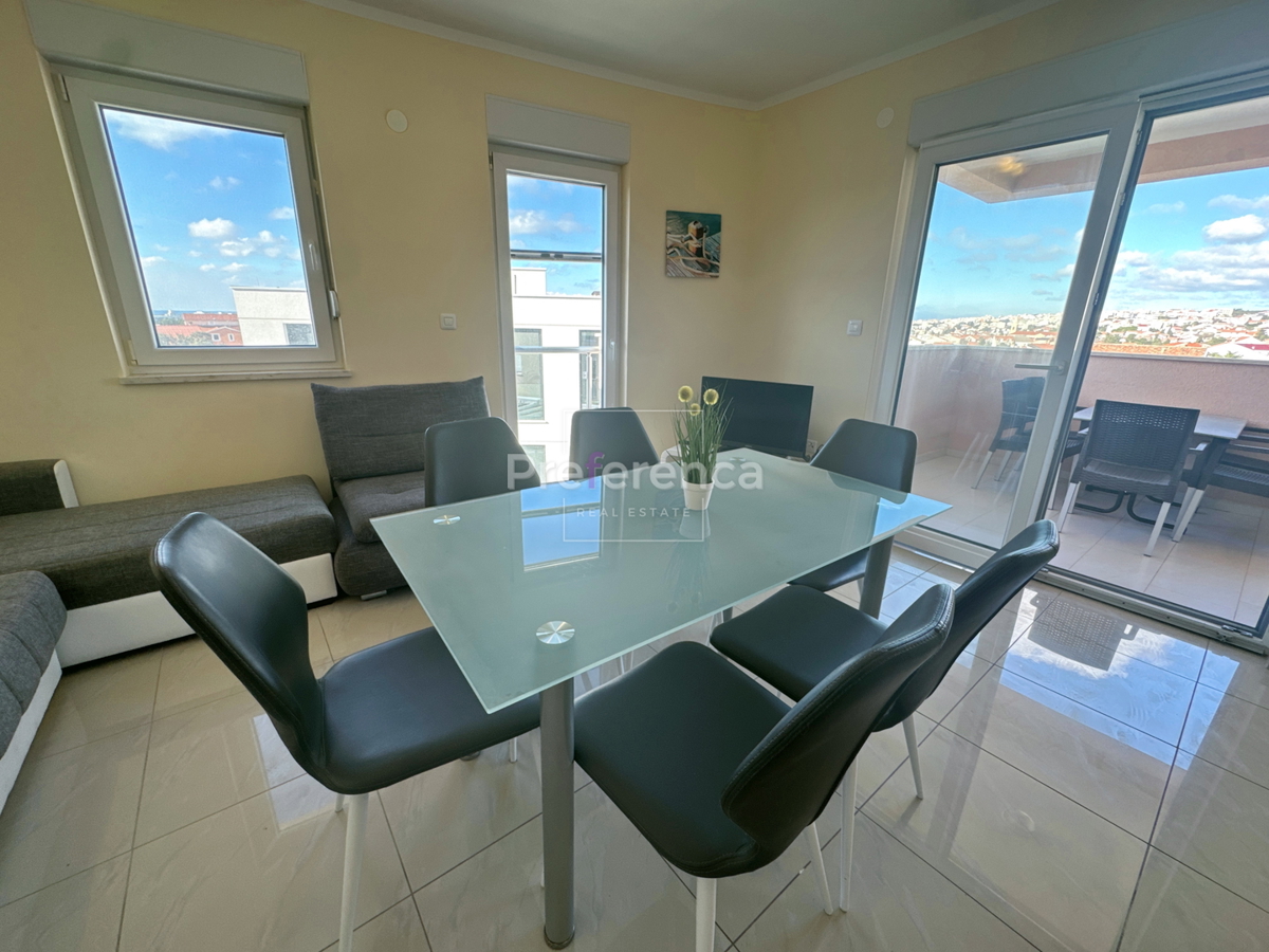 Novalja, mirna lokacija – dvosobno stanovanje v 1. nadstropju