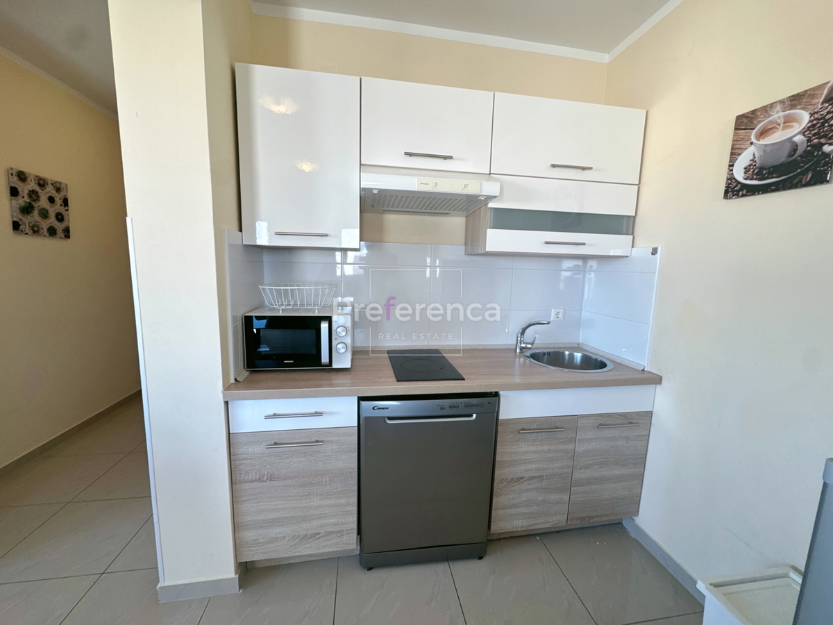 Novalja, mirna lokacija – dvosobno stanovanje v 1. nadstropju