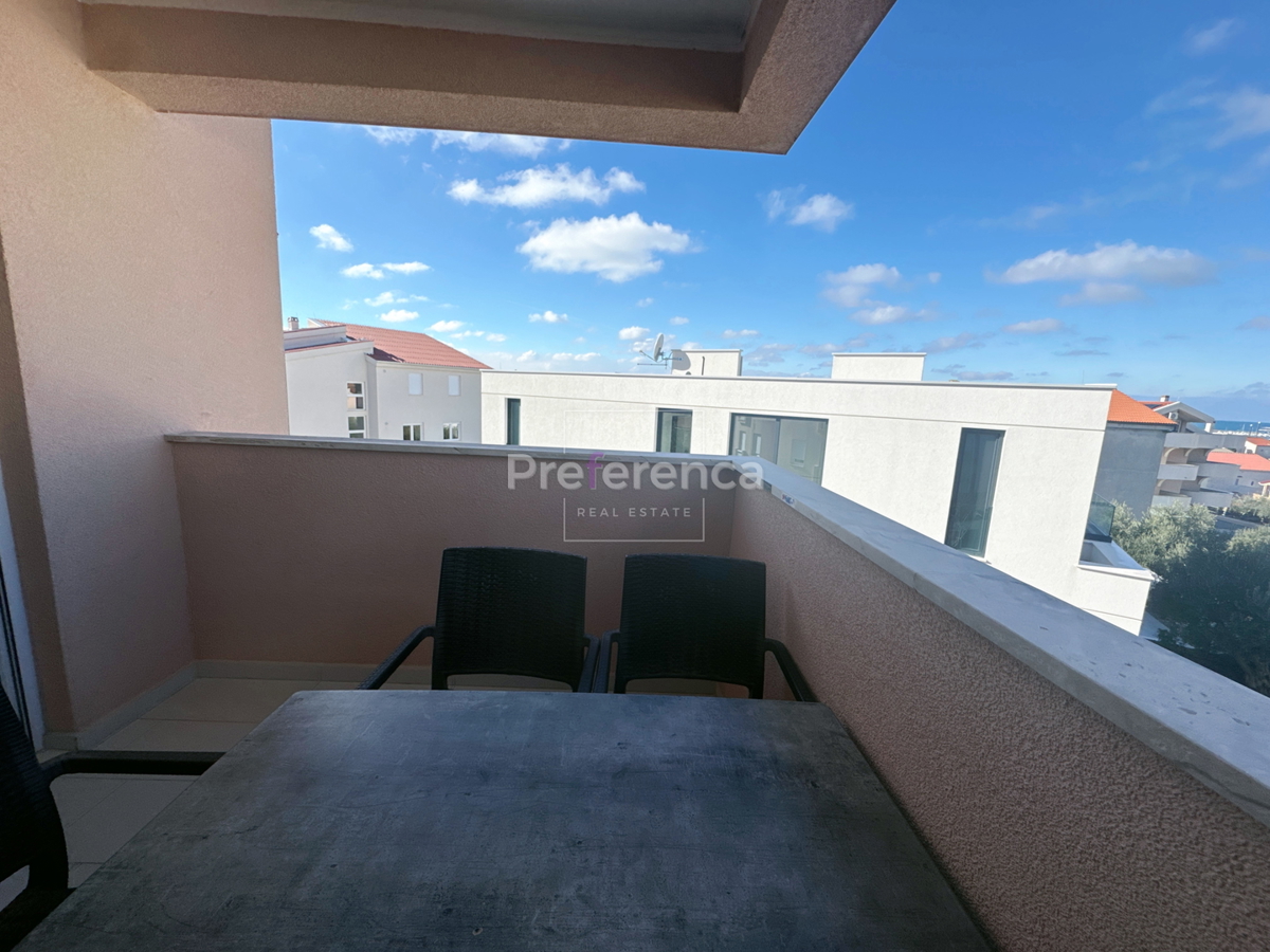 Novalja, mirna lokacija – dvosobno stanovanje v 1. nadstropju