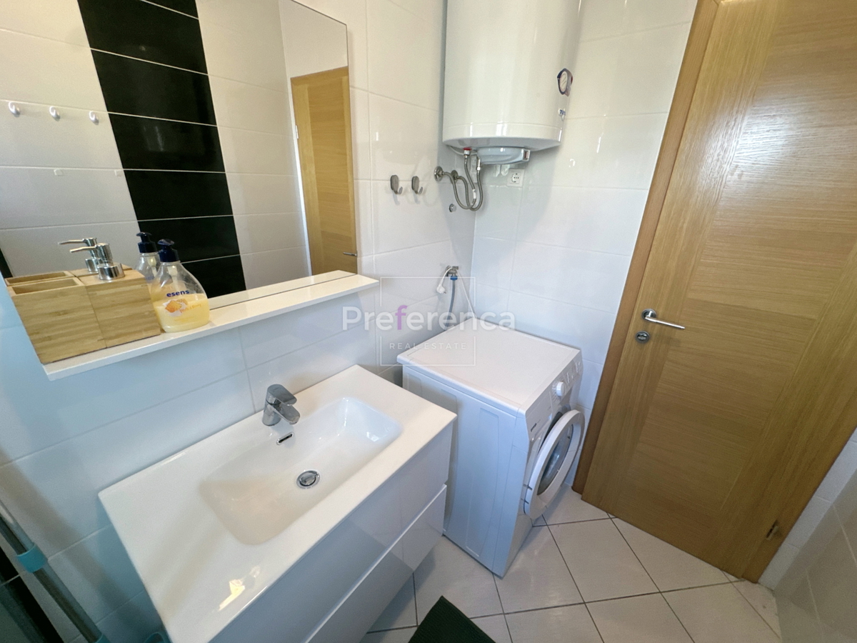 Novalja, mirna lokacija – dvosobno stanovanje v 1. nadstropju