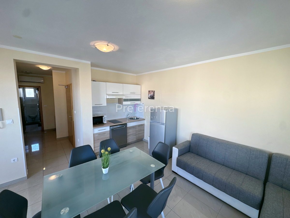 Novalja, mirna lokacija – dvosobno stanovanje v 1. nadstropju