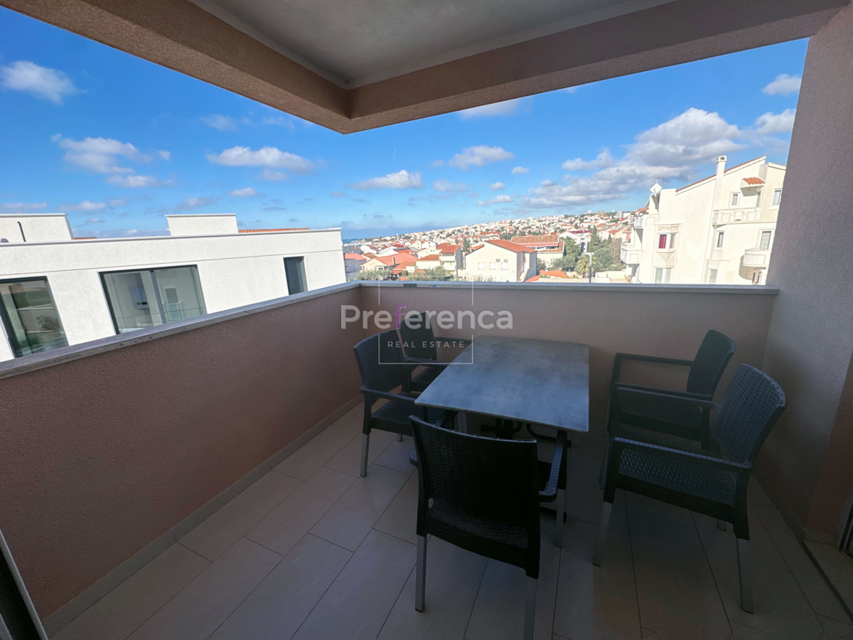 Novalja, mirna lokacija – dvosobno stanovanje v 1. nadstropju