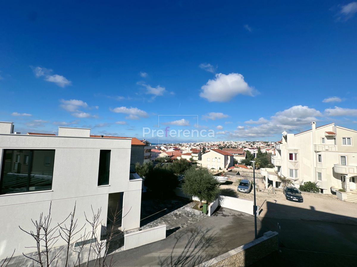 Novalja, mirna lokacija – dvosobno stanovanje v 1. nadstropju