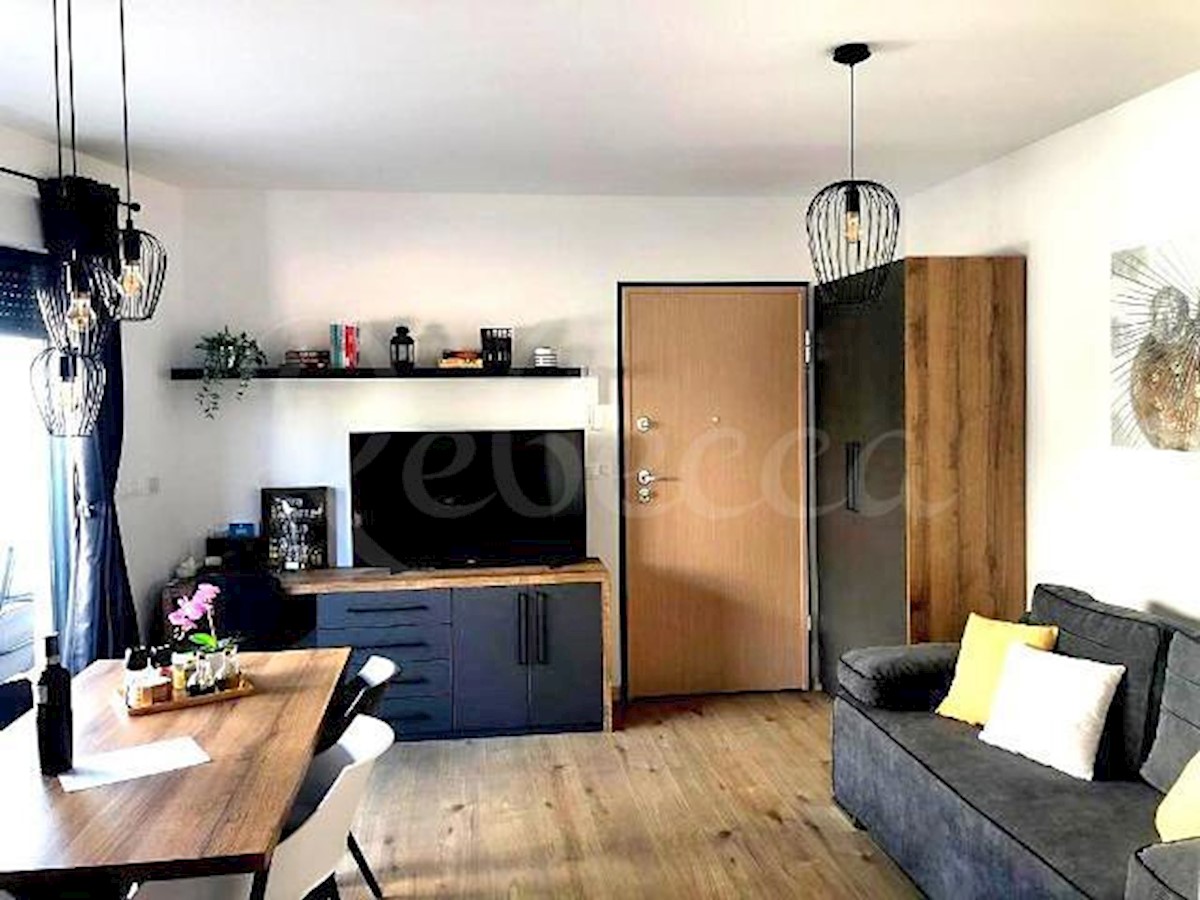 Istra, Banjole, apartma prva vrsta do morja