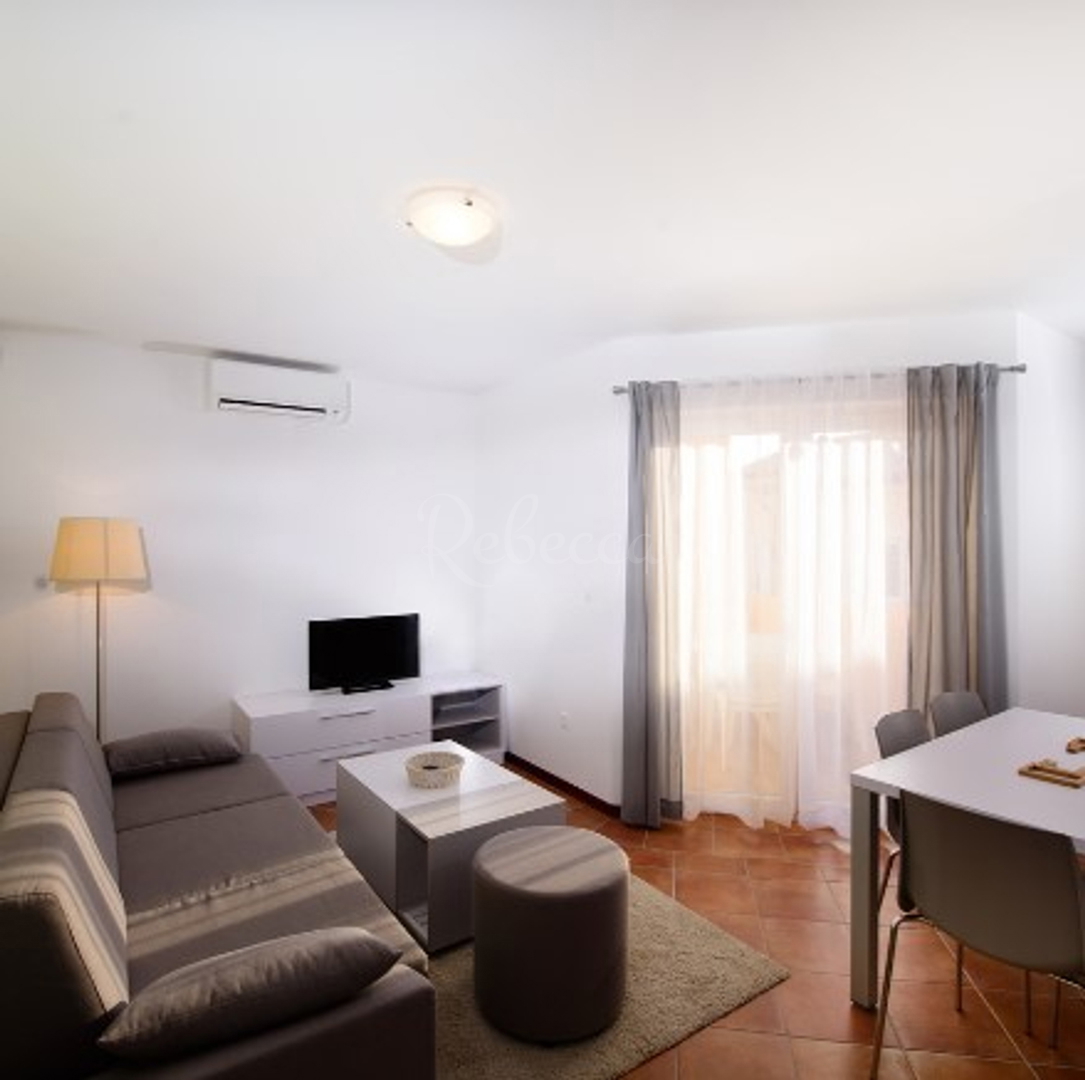 Medulin, Pošesi, dvosobno stanovanje blizu morja