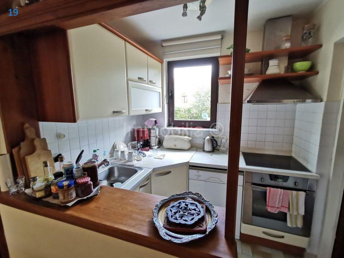 Samostoječa hiša, stanovanje, garaža, prostorna okolica, okolica Duge Uvale