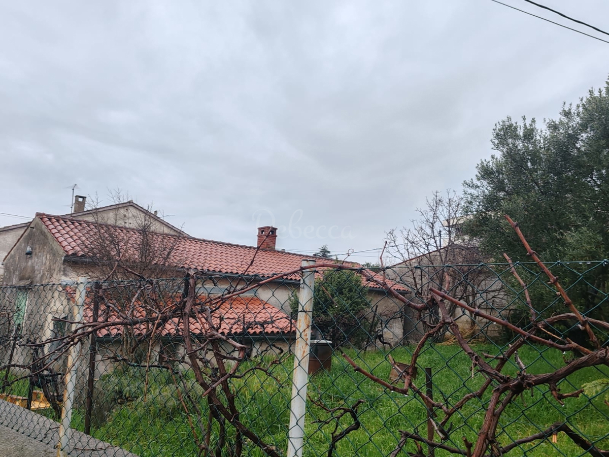 Gradbeno zemljišče Pula, Šijana 620 m2