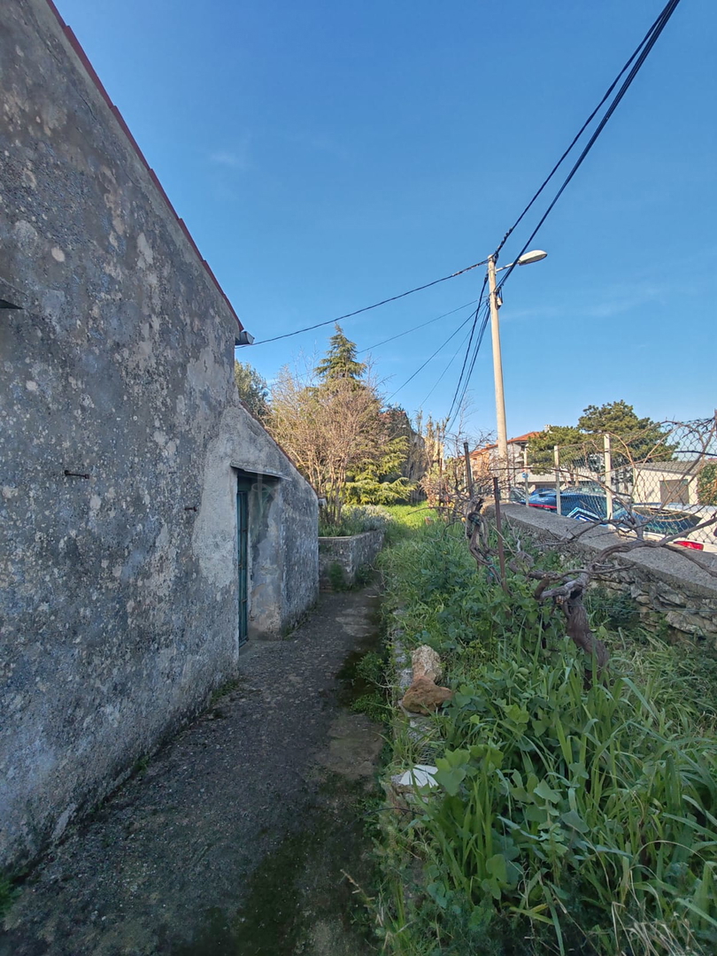 Gradbeno zemljišče Pula, Šijana 620 m2