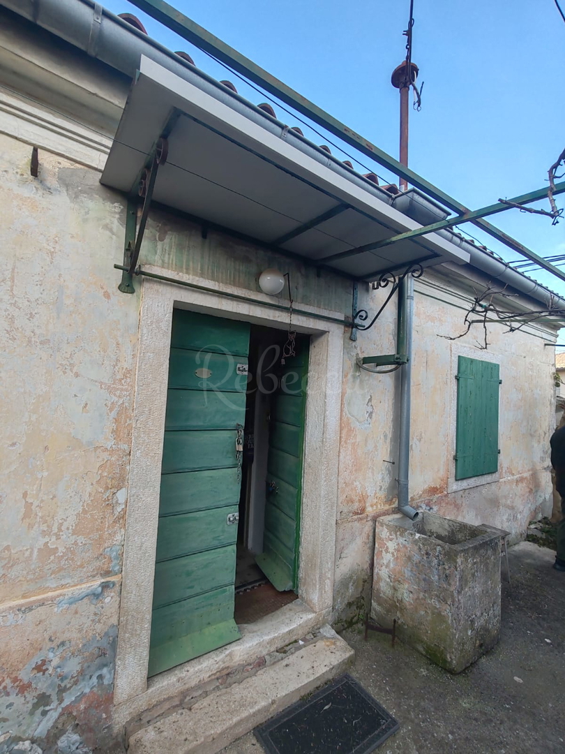 Gradbeno zemljišče Pula, Šijana 620 m2