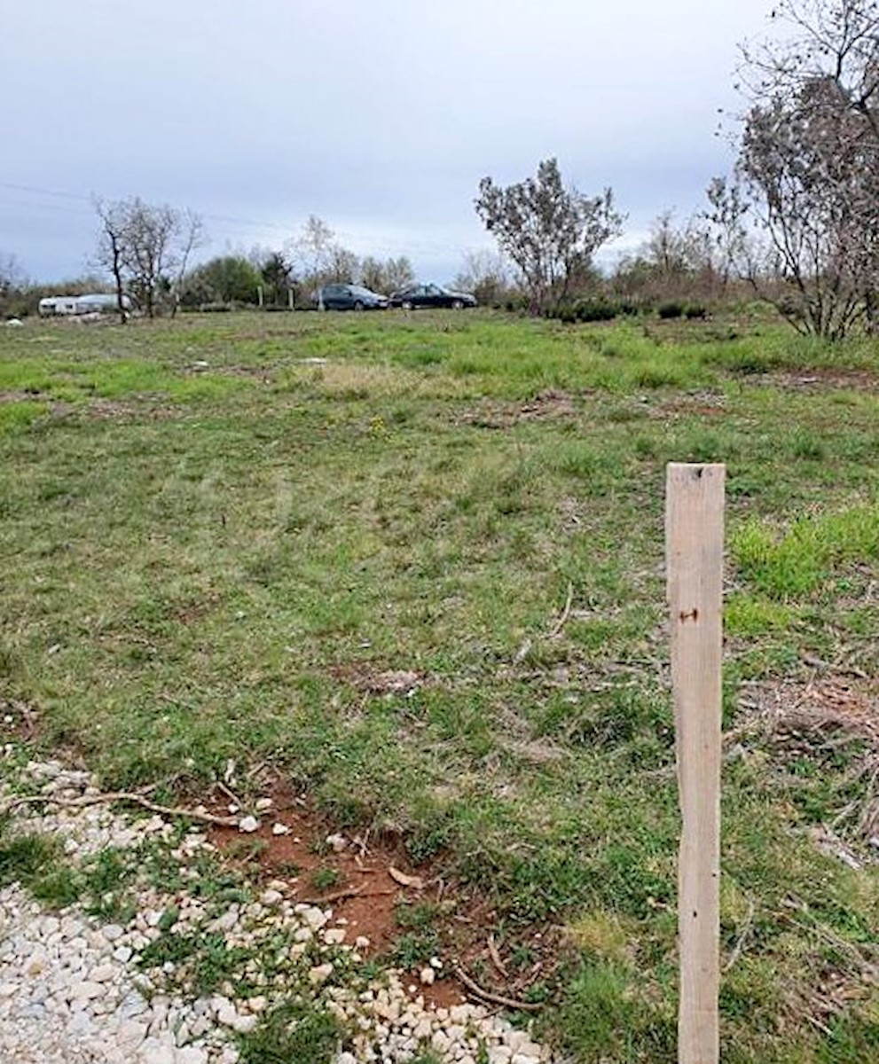 Marčana: Agricultural land 773 m2ng