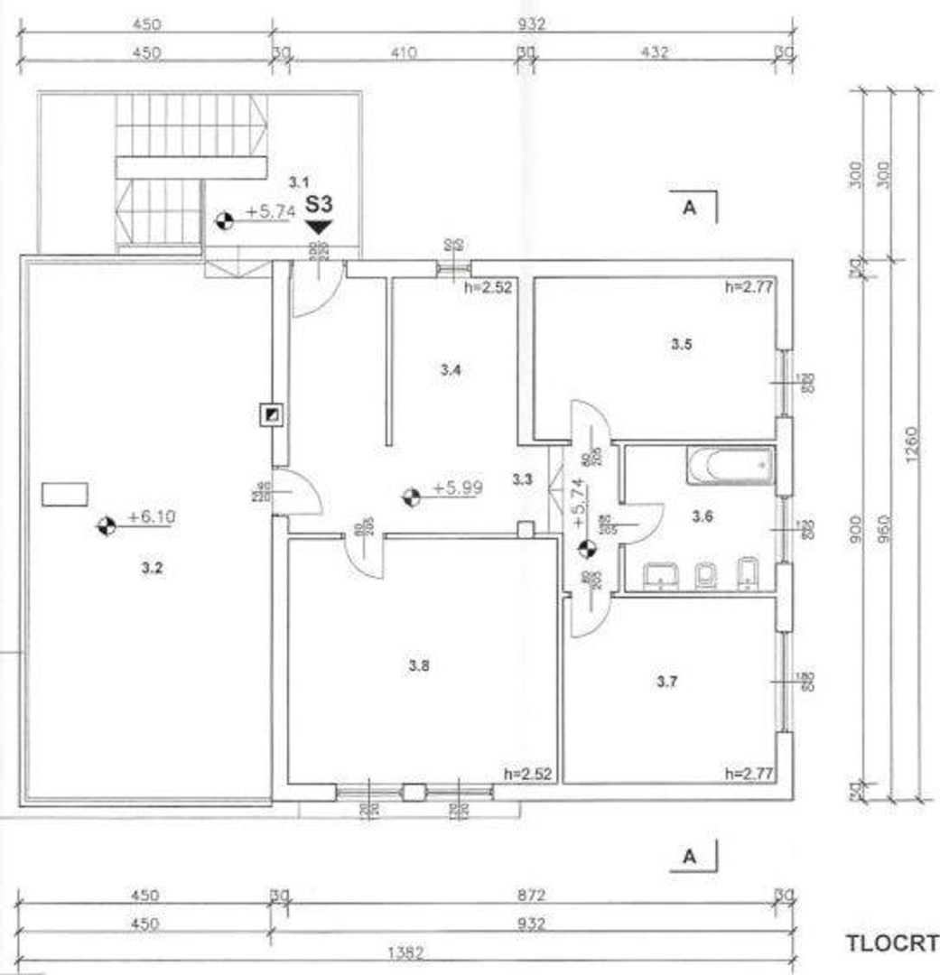 Stanovanje v drugem nadstropju, 130 m2, terasa, parkirišče, blizu morja, Pula