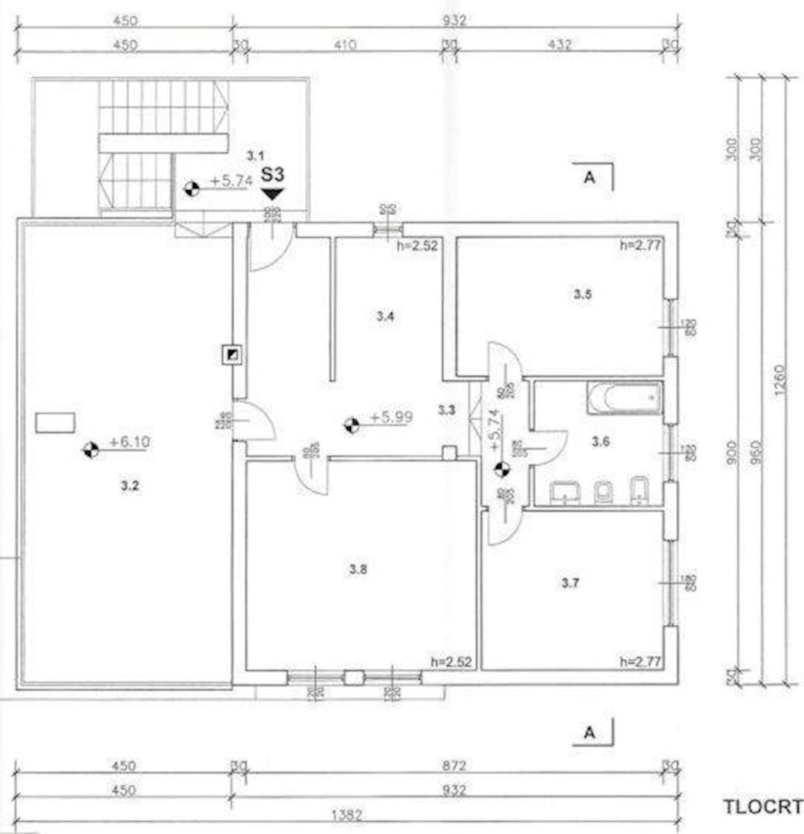 Stanovanje v drugem nadstropju, 130 m2, terasa, parkirišče, blizu morja, Pula