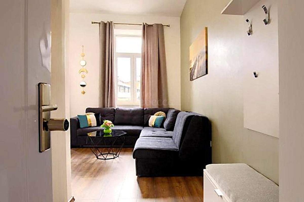 Pula, center, stanovanje 1. nadstropje, 150 m2, terasa