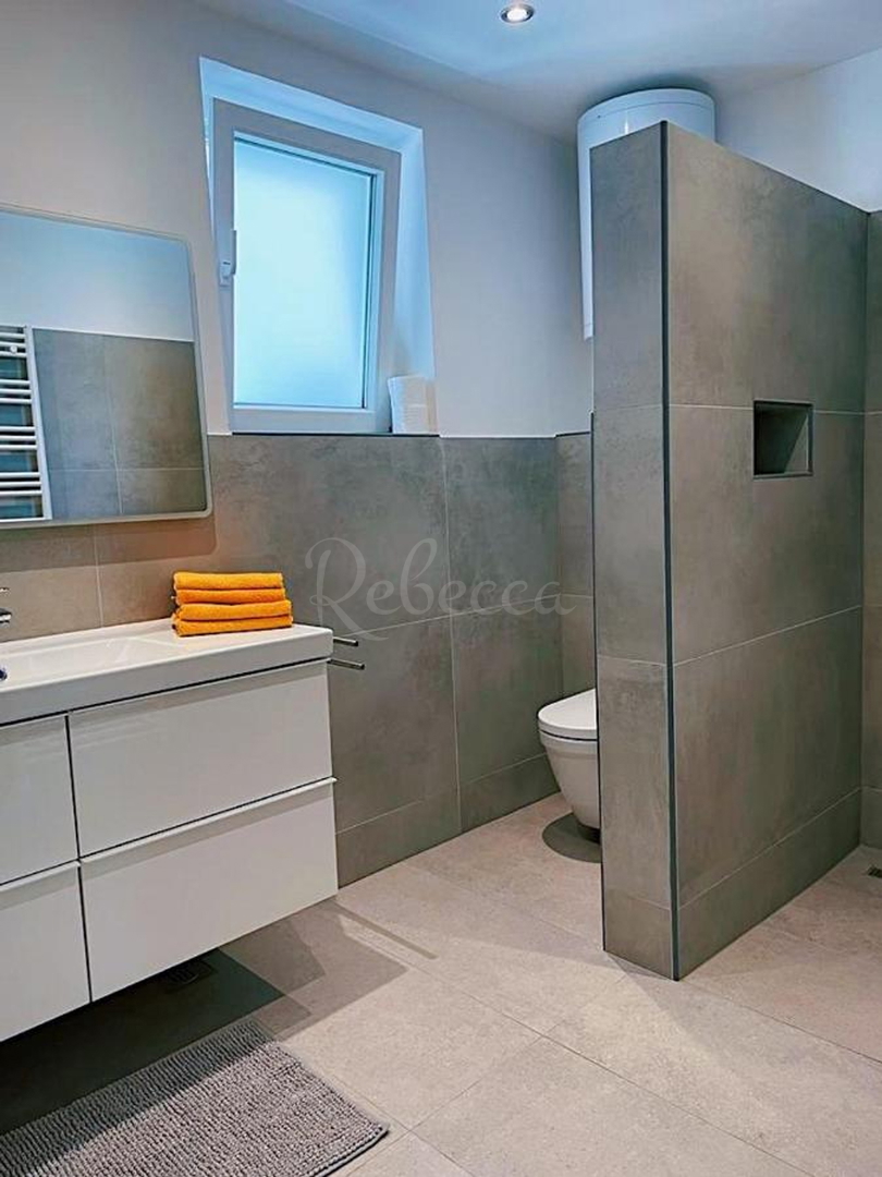 Apartmajska hiša v Medulinu