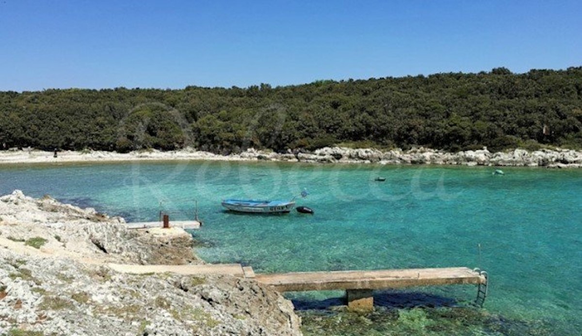 Istra, Ližnjan, dvojček blizu morja