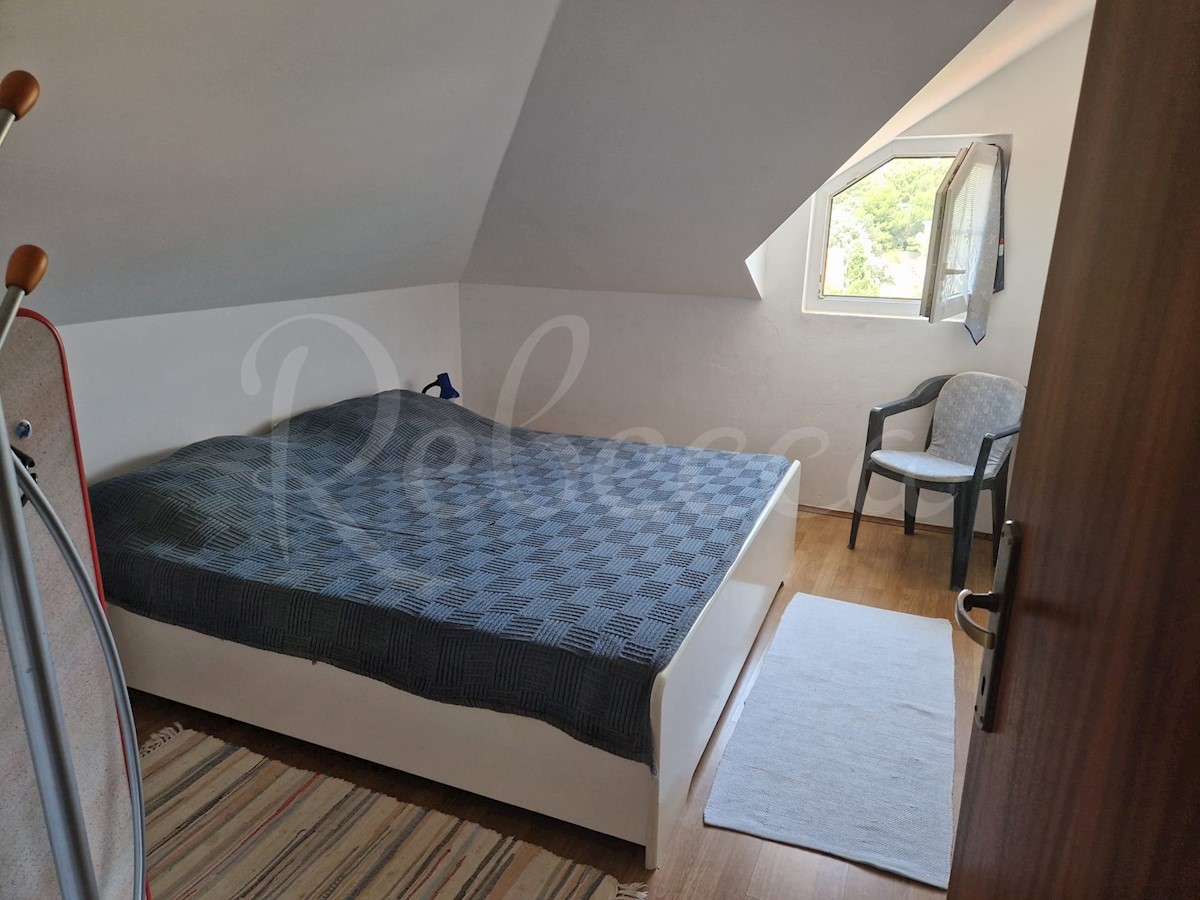 Zadar, Silba - štirisobni apartma (85,52m2), odprt pogled na morje