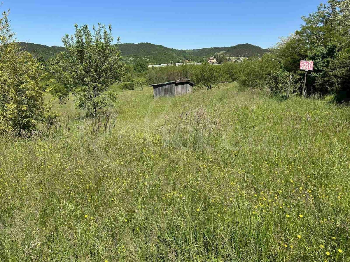 Pazin, gradbeno zemljišče