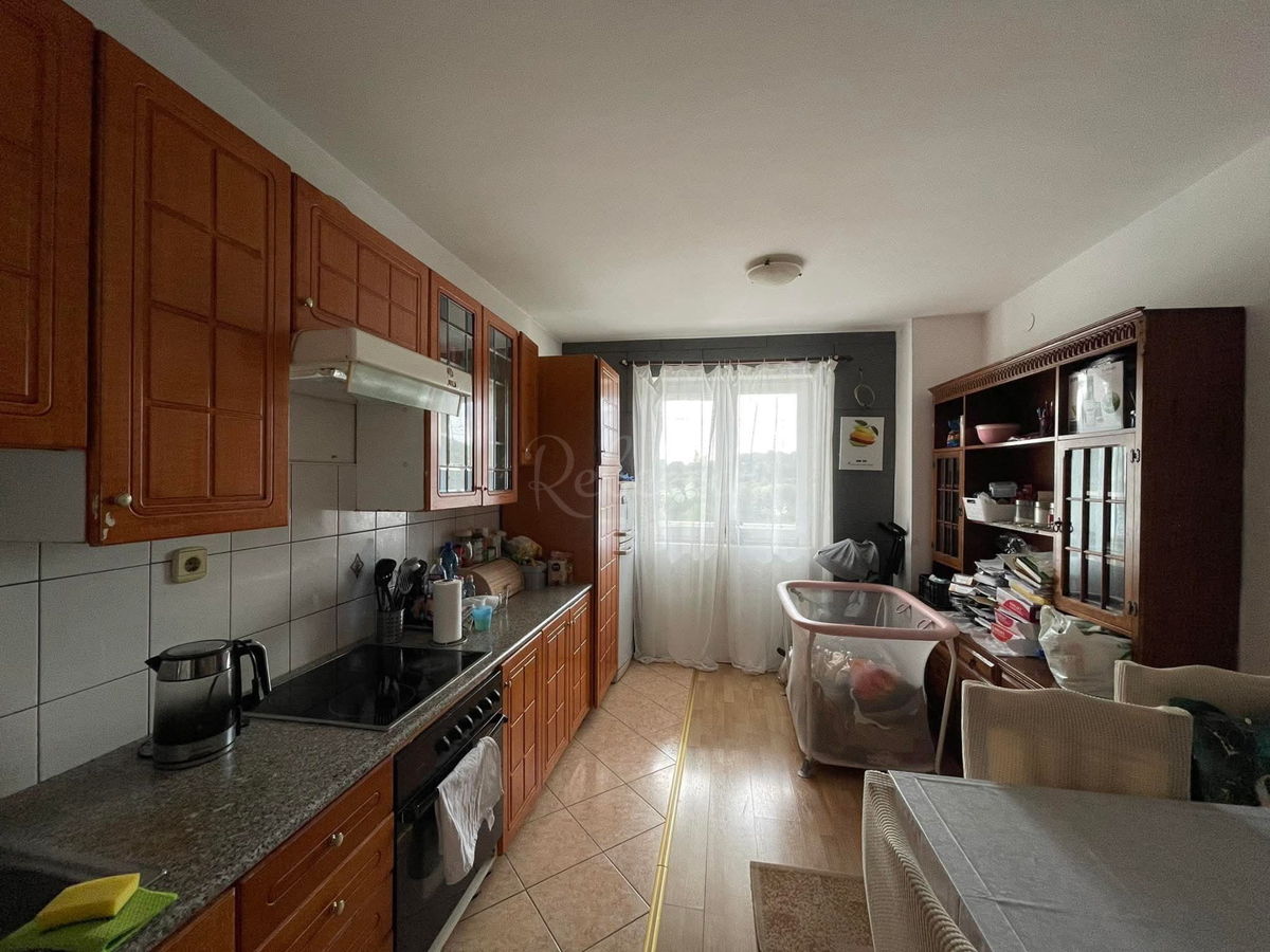 Stanovanje 60 m2, vrt, Pula