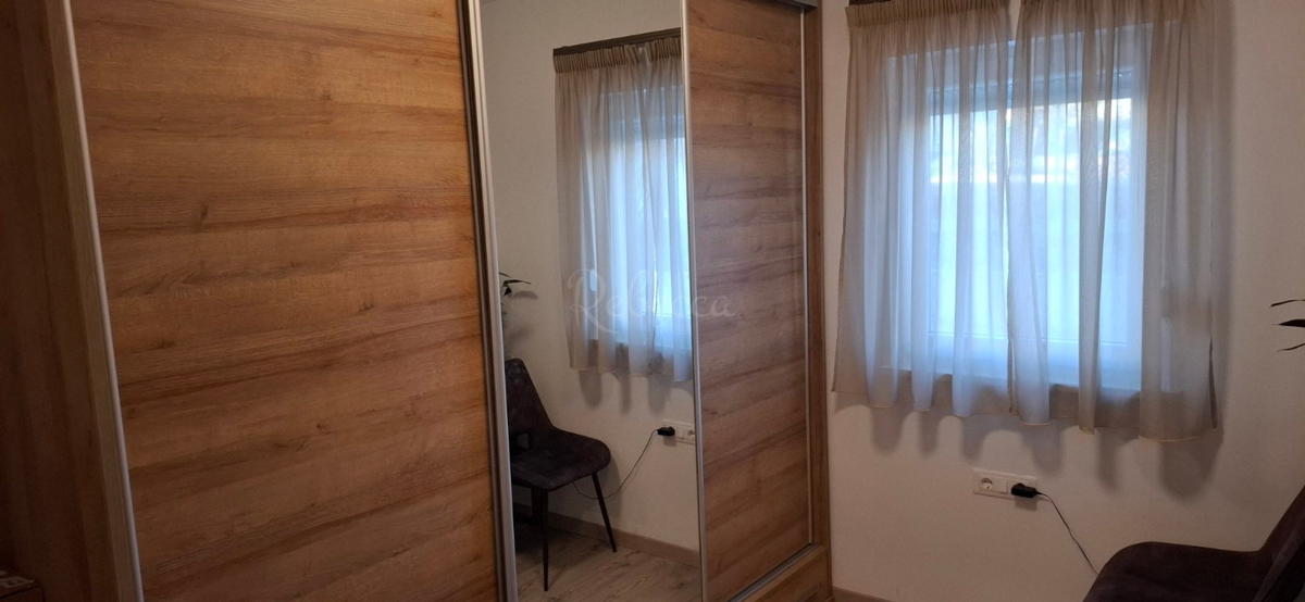 Stanovanje 60,50 m2, visoko pritličje, 2 parkirni mesti, Žminj