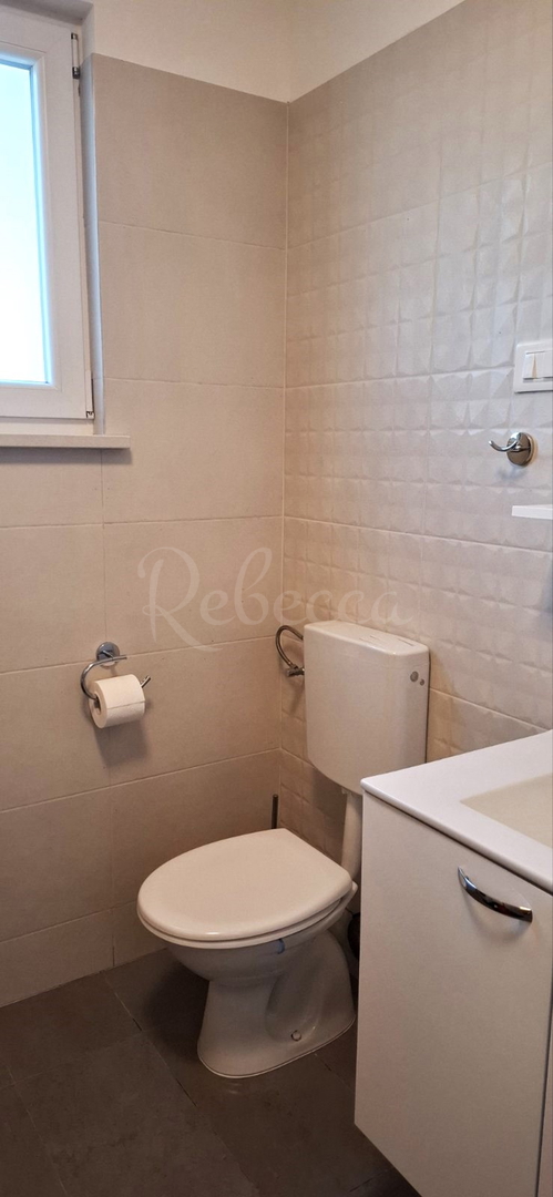 Stanovanje 60,50 m2, visoko pritličje, 2 parkirni mesti, Žminj