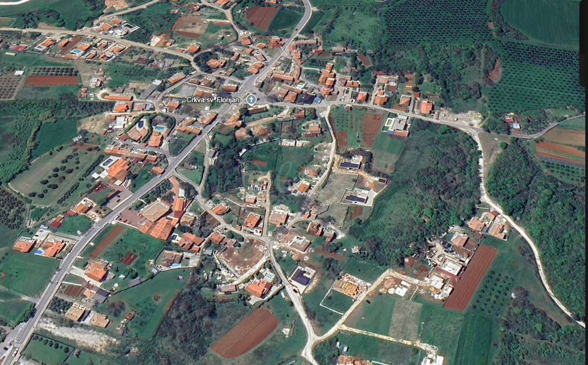 Gradbeno zemljišče, dovoljenje, projekt, plačani prispevki, Loborika