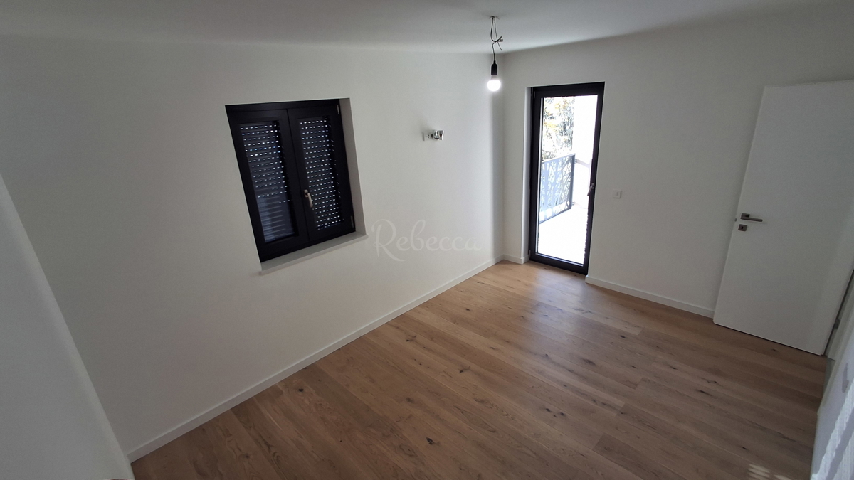 Moderni apartmaji v novi stavbi v centru Labina