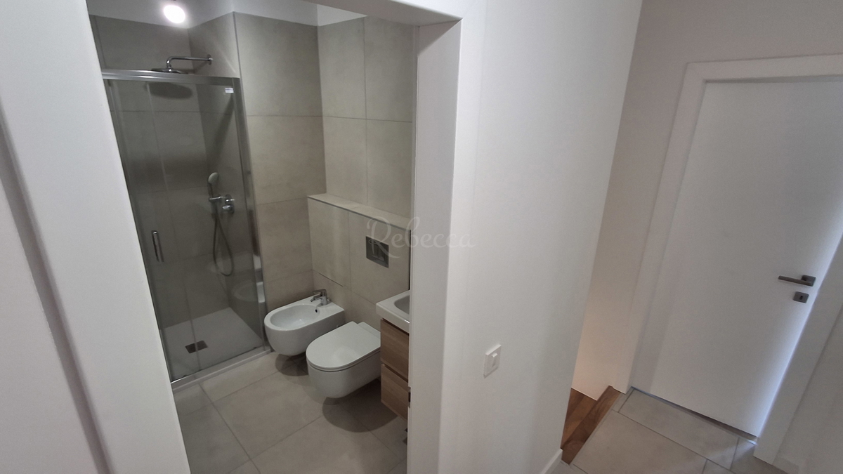 Moderni apartmaji v novi stavbi v centru Labina