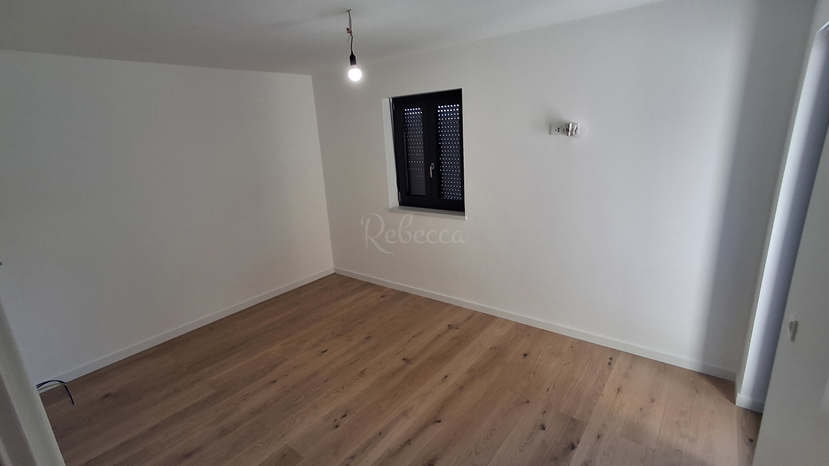Moderni apartmaji v novi stavbi v centru Labina