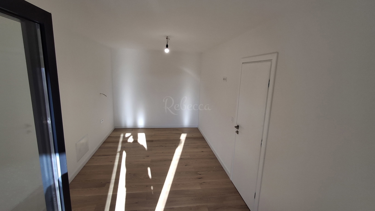 Moderni apartmaji v novi stavbi v centru Labina