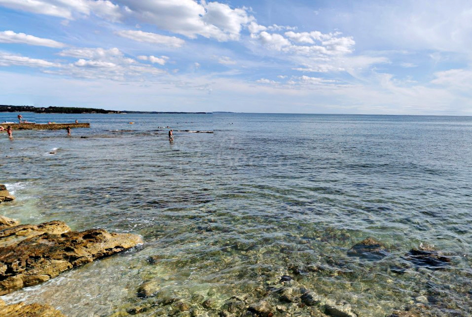 Istra, Novigrad, hotel ob morju, PRILOŽNOST!!!