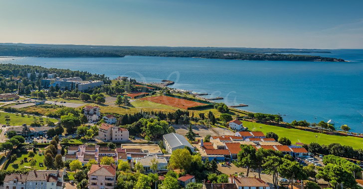 Istra, Novigrad, hotel ob morju, PRILOŽNOST!!!